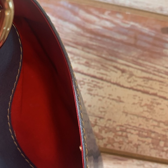 Dooney & Bourke Wristlet Set - Picture 10 of 16